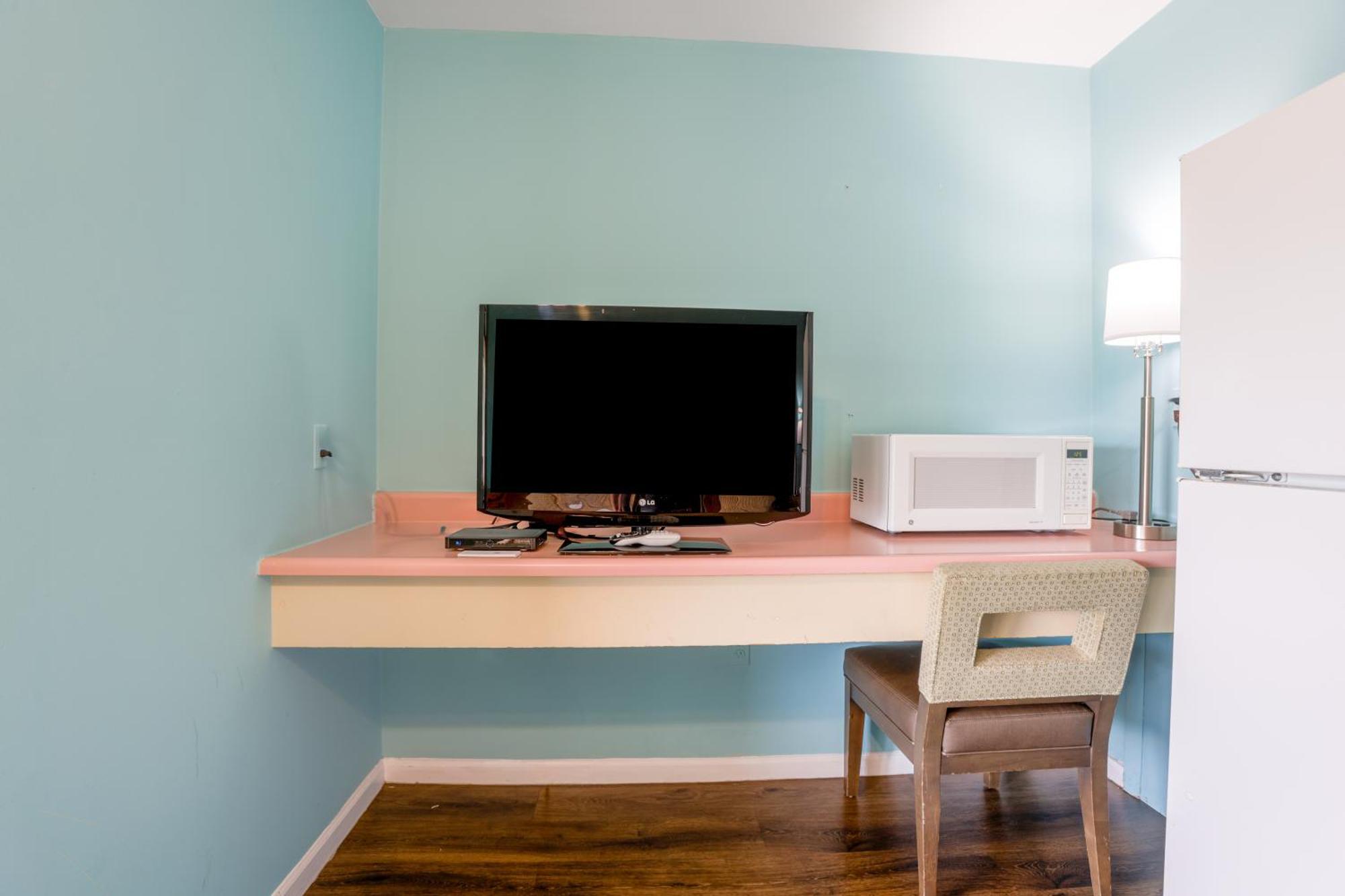 Relax Inn By Oyo Natural Bridge I-81 エクステリア 写真